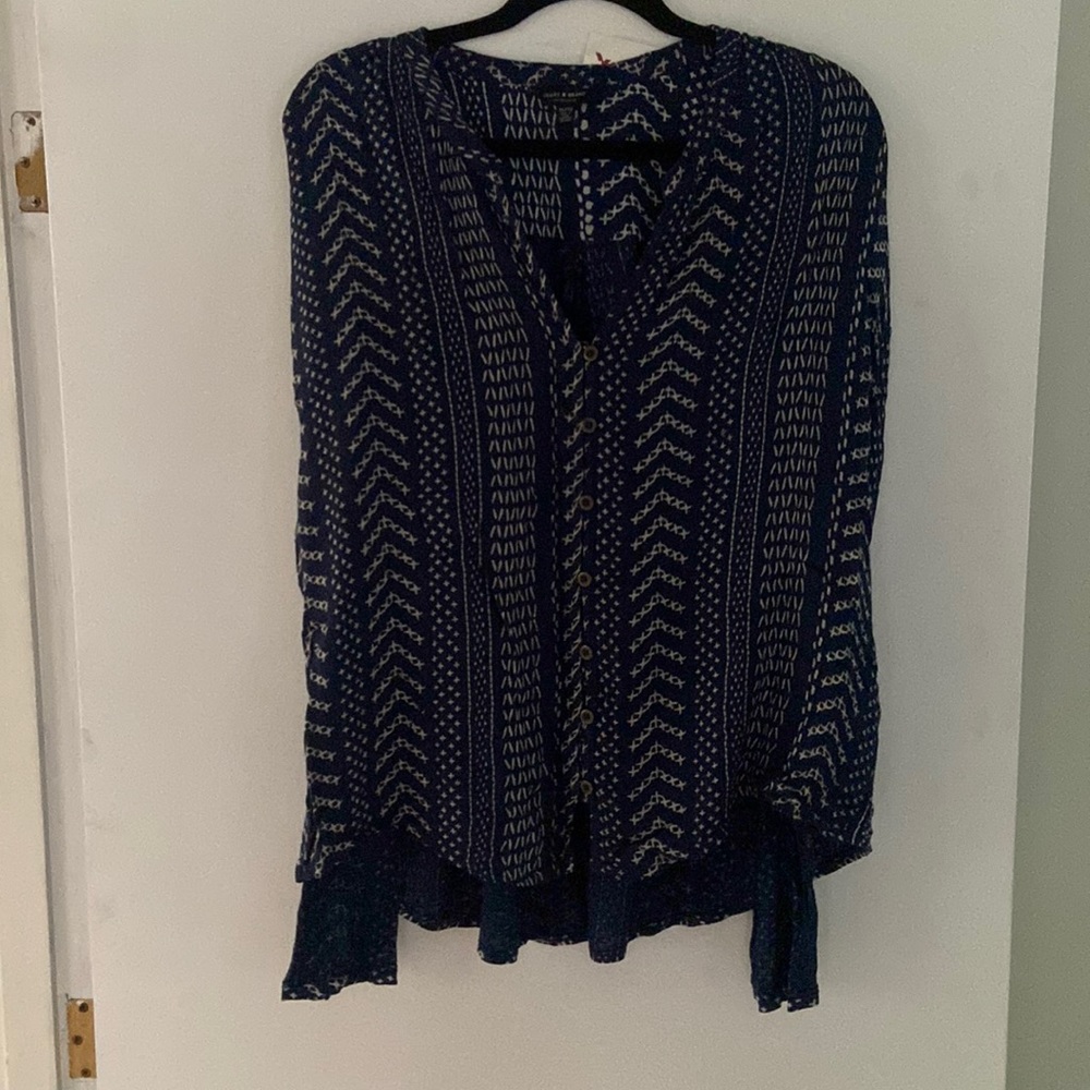 XL lucky brand button down, printed blouse